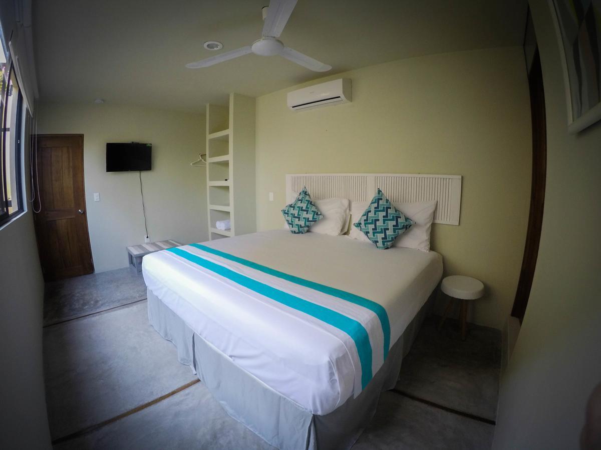 Playa 38 - Hotel Boutique Плая-дель-Кармен Экстерьер фото